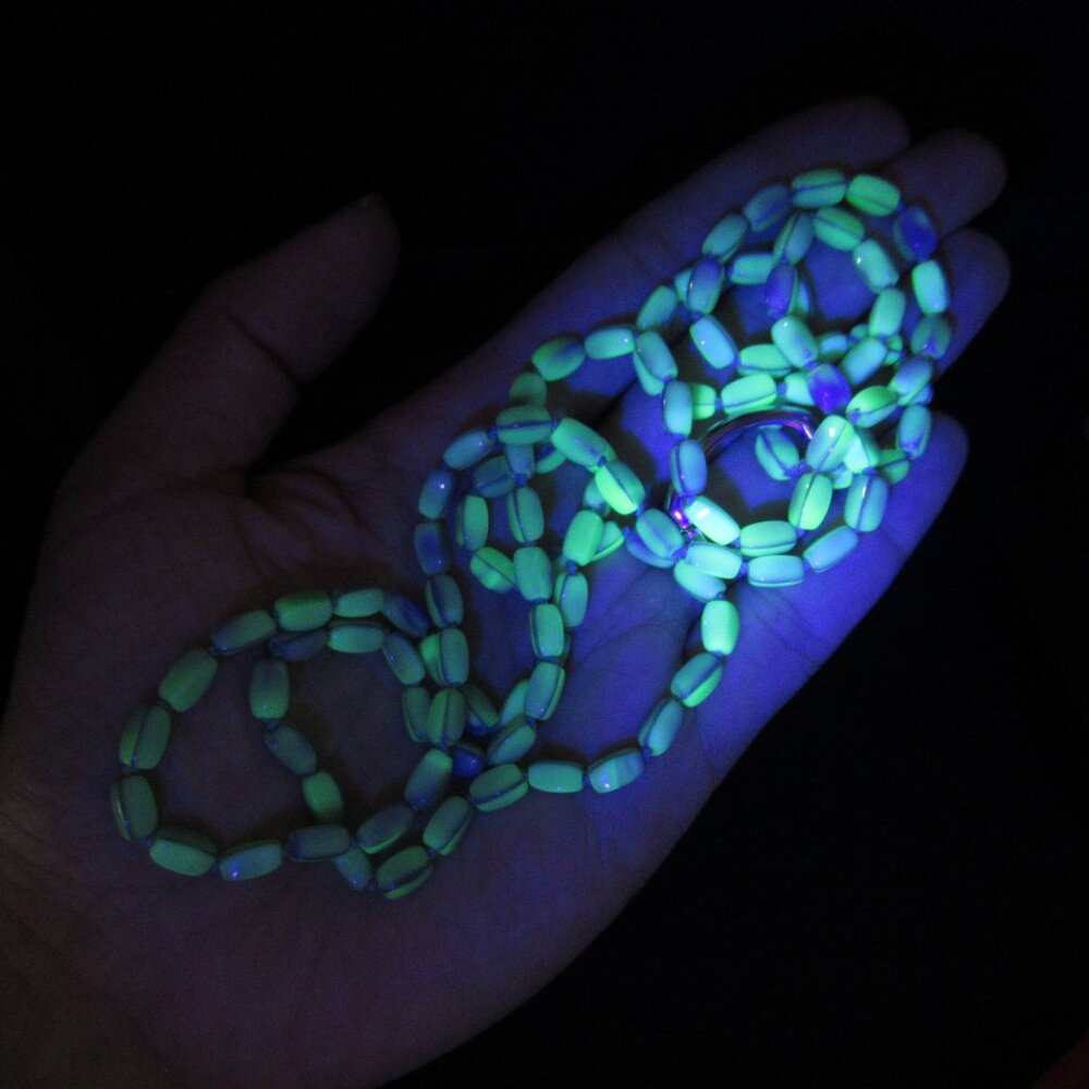 Uranium glass vintage bead necklace